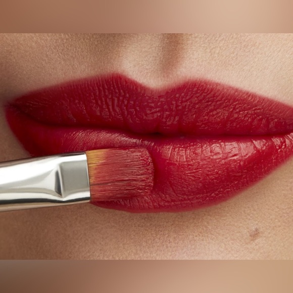 MAC LUSTREGLASS SHEER-SHINE LIPSTICK 557 fLUSTered - Picture 4 of 6